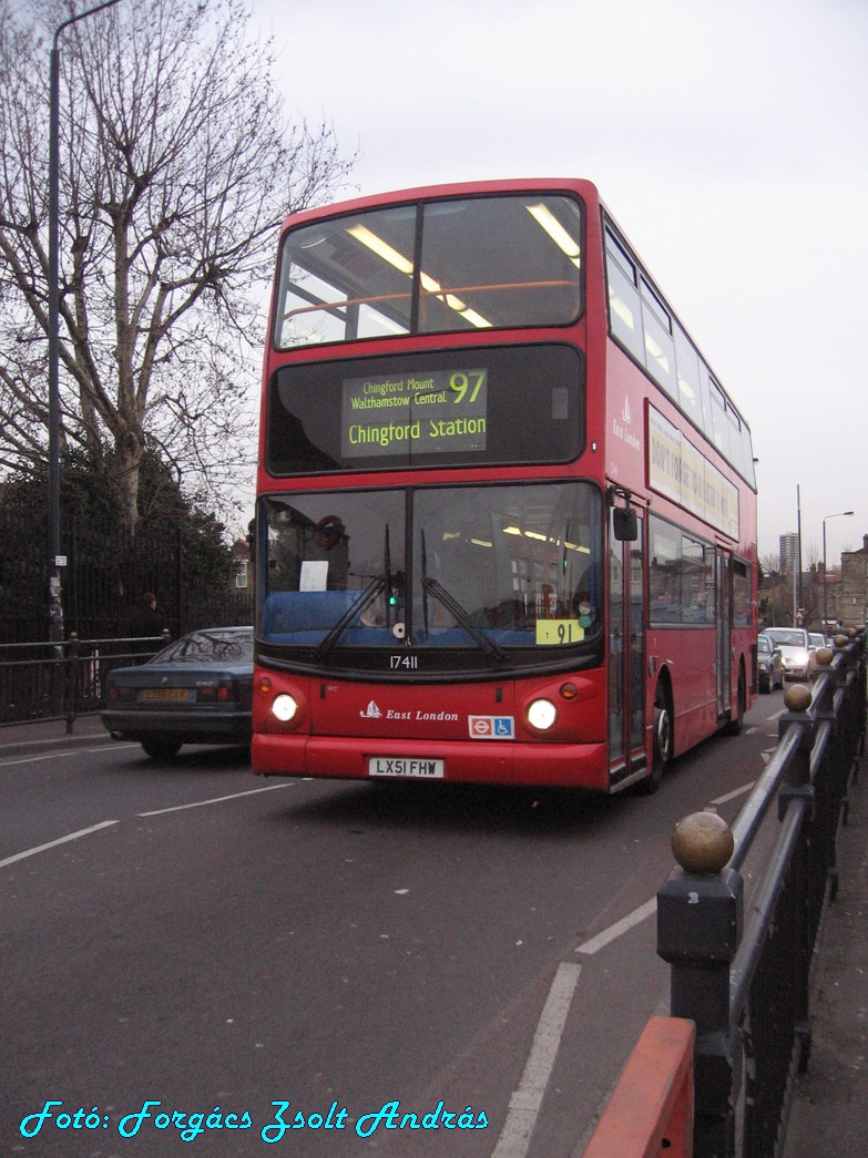 london_buses_173.JPG