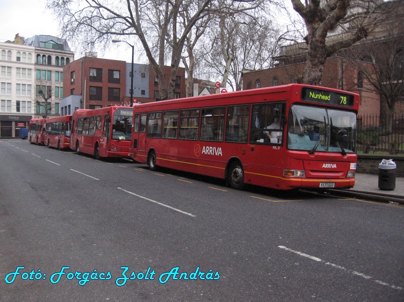london_buses_176.JPG