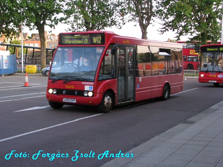 london_buses_214.JPG