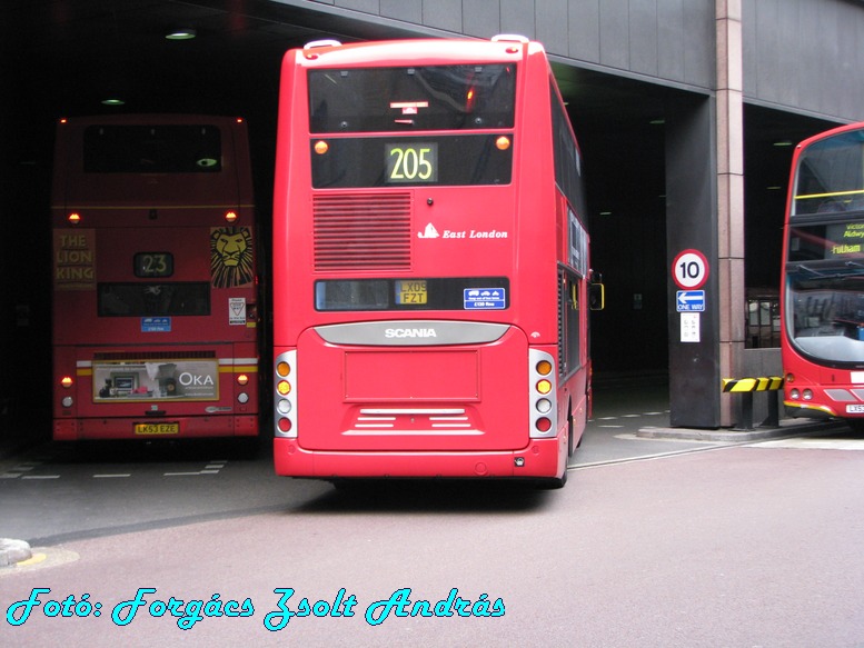 london_buses_238.JPG