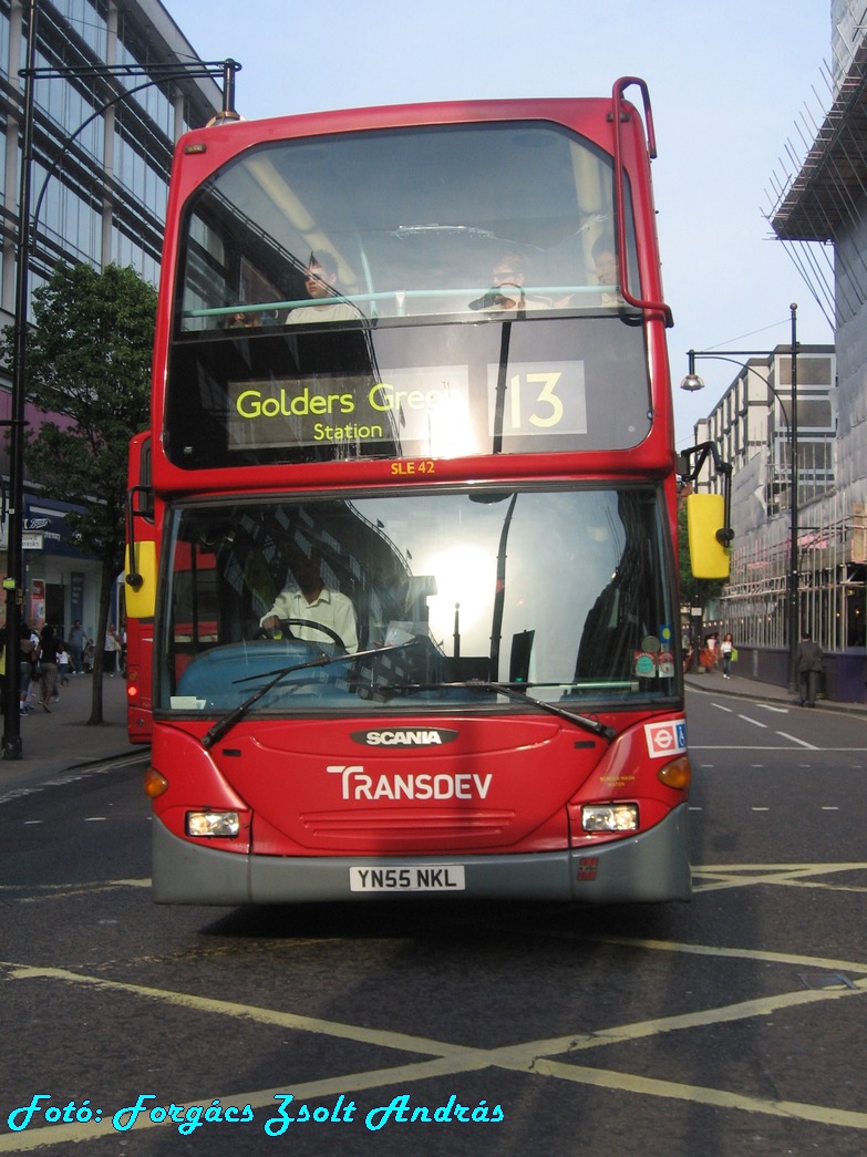 london_buses_265.JPG