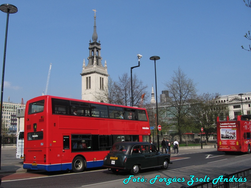 london_st_paul_cathedral__020.JPG