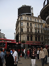 piccadilly_circus_005.JPG