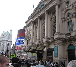 piccadilly_circus_006.JPG