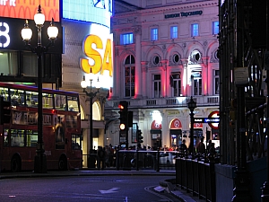 piccadilly_circus_022.JPG