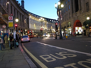 piccadilly_circus_023.JPG