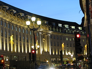 piccadilly_circus_024.JPG