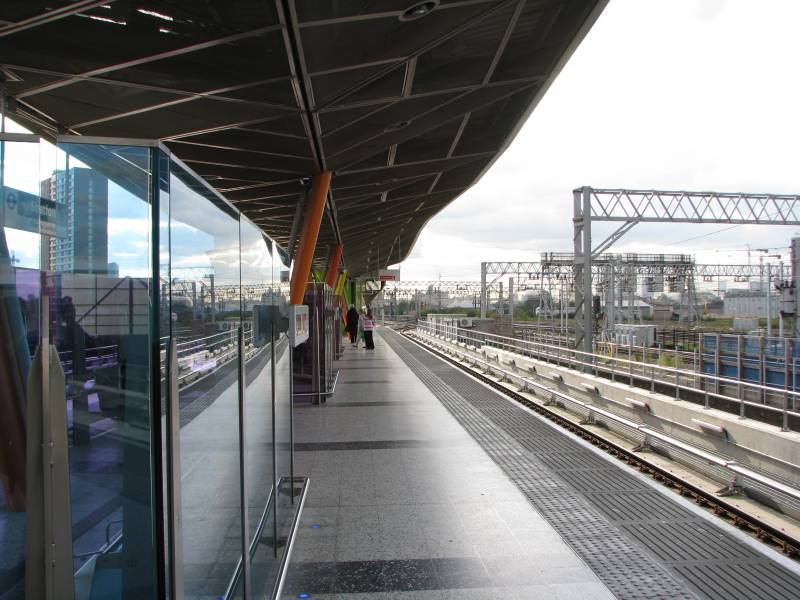 dlr_001.JPG