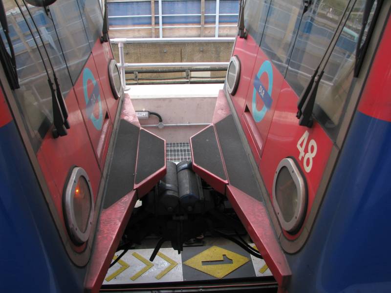 dlr_003.JPG