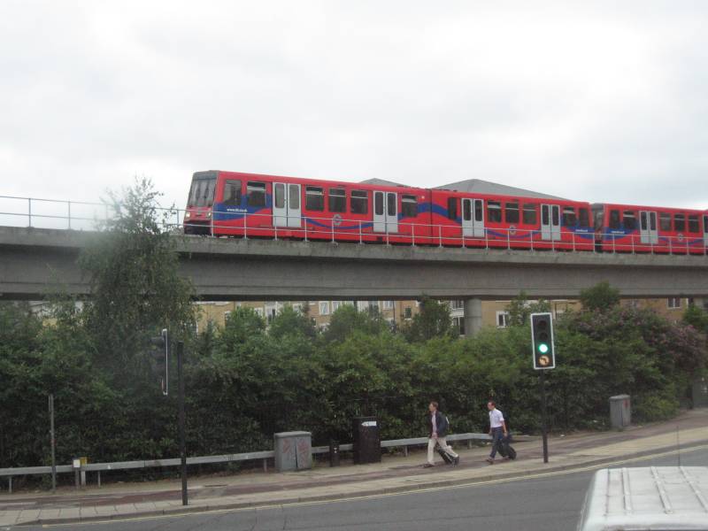 dlr_027.JPG