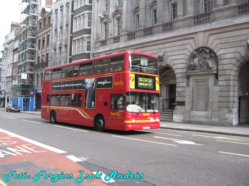 london_buses_045.JPG