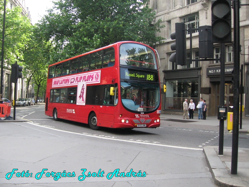 london_buses_047.JPG