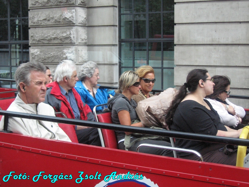 london_buses_055.jpg