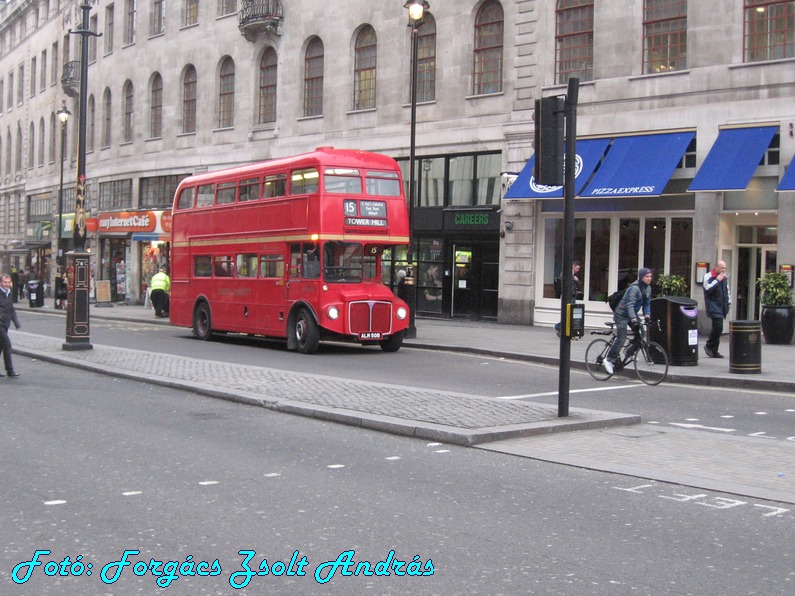 london_buses_164.JPG