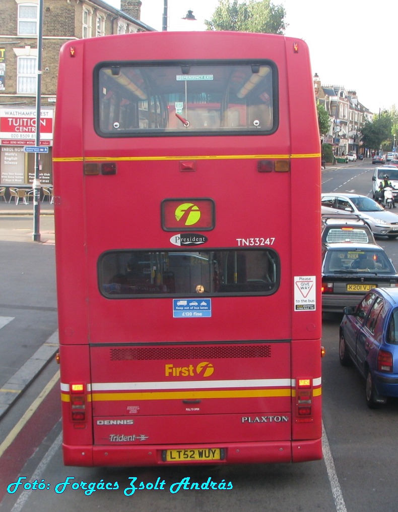 london_buses_212.JPG