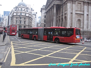 london_buses_002.JPG