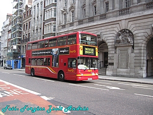 london_buses_045.JPG