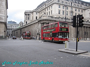 london_buses_049.JPG