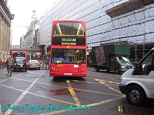 london_buses_073.JPG