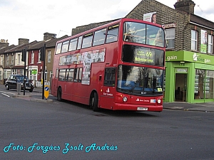 london_buses_139.JPG