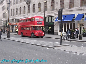 london_buses_164.JPG