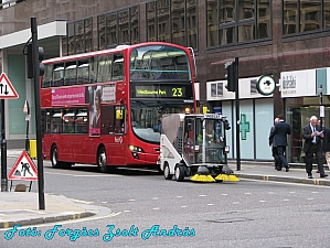 london_buses_189.JPG