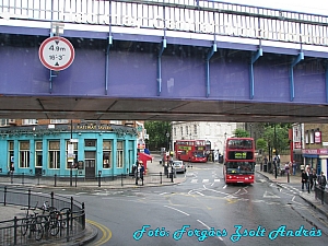 london_buses_201.JPG