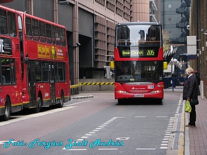 london_buses_241.JPG