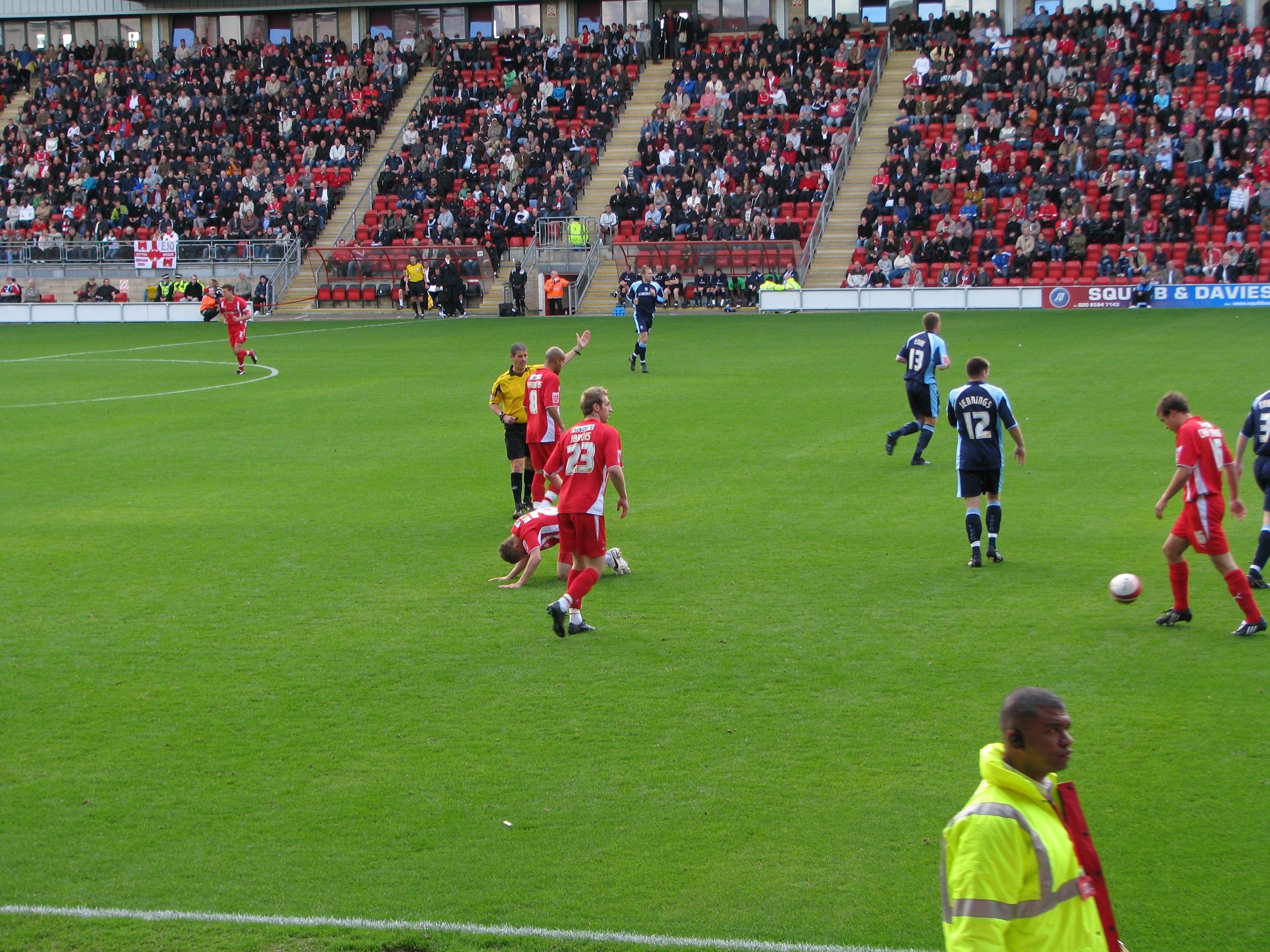 leyton_orient_18.10.2008_009.JPG