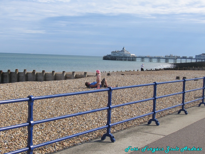 eastbourne_055.JPG