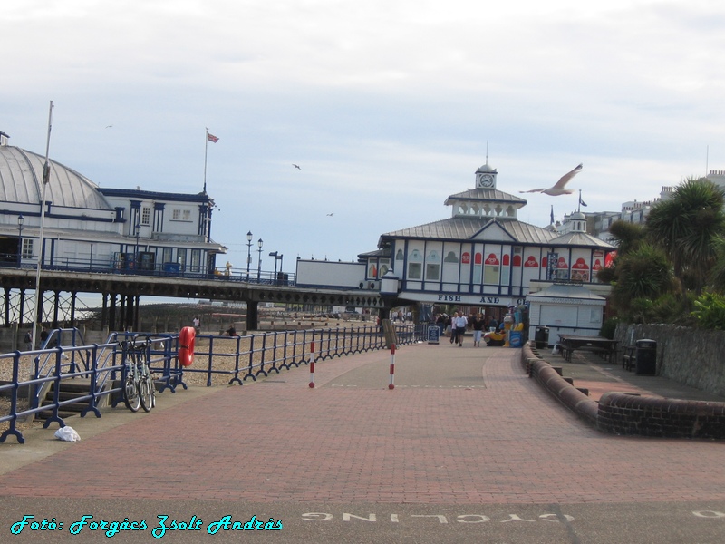 eastbourne_071.JPG