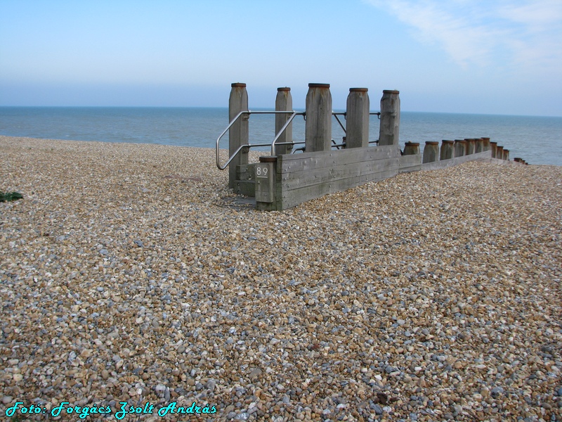 eastbourne_dock_028.jpg