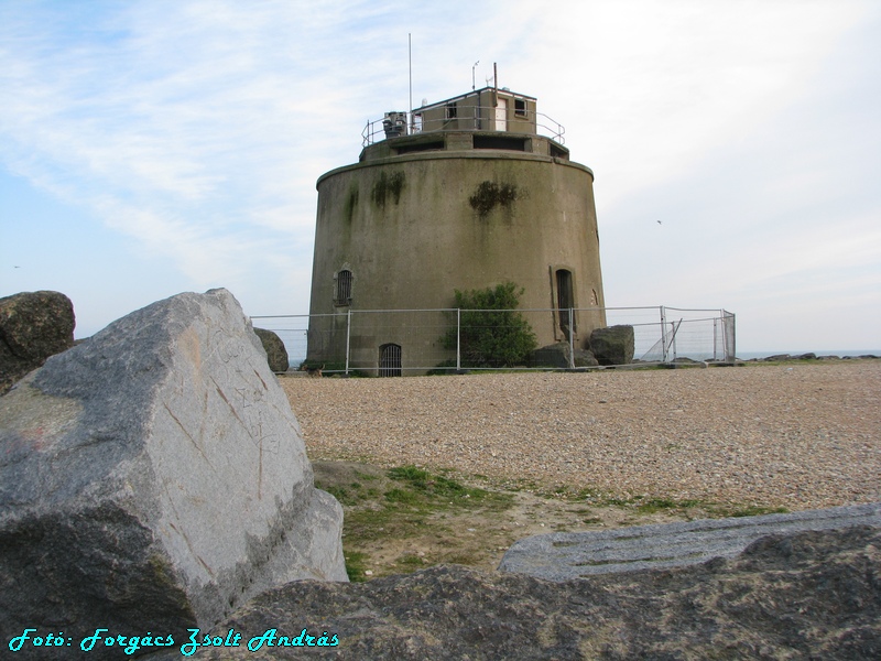 eastbourne_dock_045.jpg