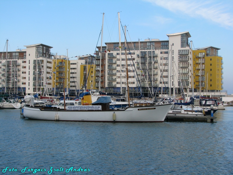 eastbourne_dock_098.jpg