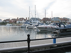eastbourne_dock_136.jpg
