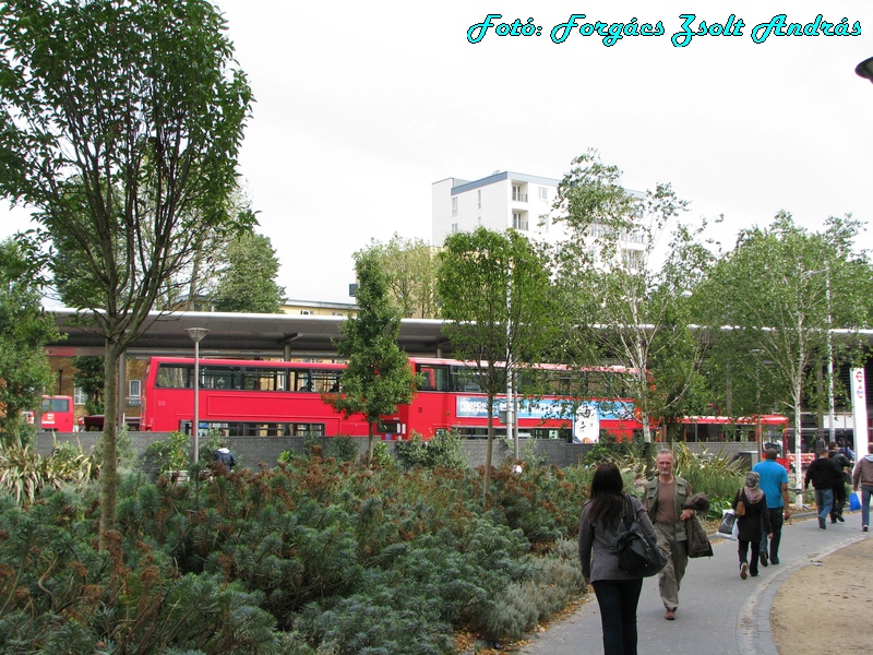 london__053_walthamstow_bus_station_010.JPG