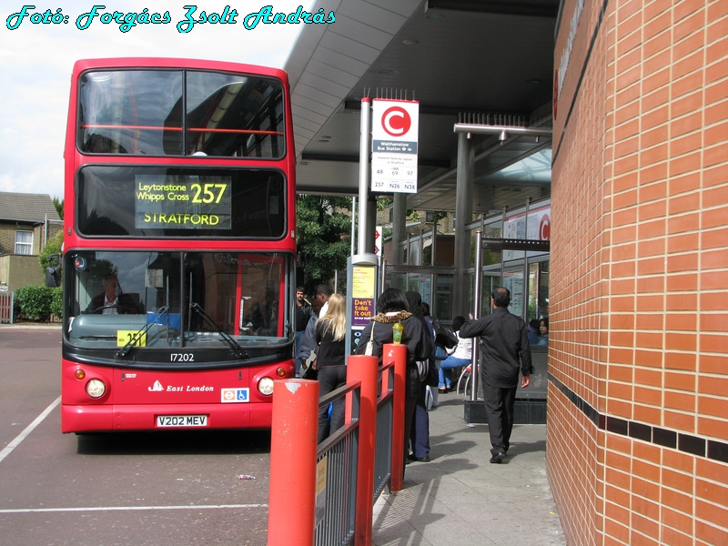 london__053_walthamstow_bus_station_016.JPG