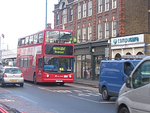 london__054_leytonstone_003_leytonstone_hight_road_032.JPG