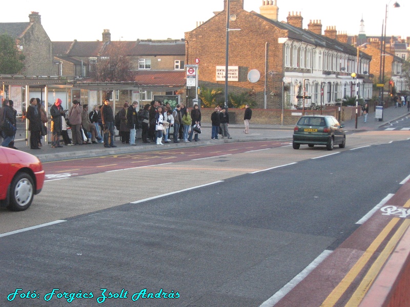 leyton_high_road__018.JPG