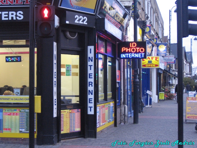 leyton_high_road__064.JPG