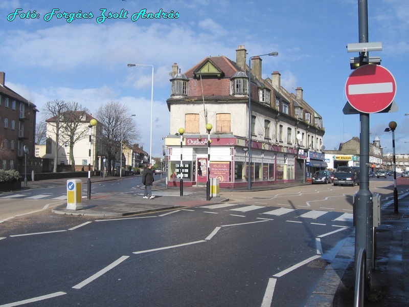 leyton_high_road__085.JPG