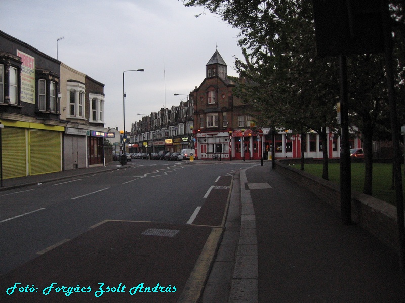 leyton_high_road__116.JPG