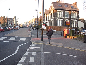 leyton_high_road__019.JPG