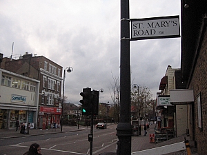 leyton_high_road__058.JPG