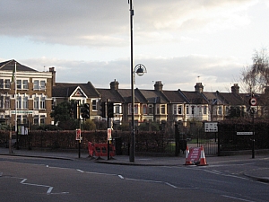 leyton_high_road__076.JPG