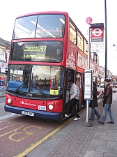 leyton_high_road__079.JPG