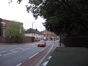 leyton_high_road__103.JPG