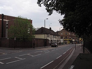 leyton_high_road__104.JPG