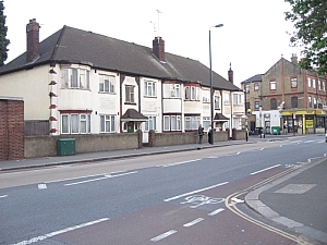 leyton_high_road__110.JPG