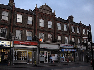 leyton_high_road__113.JPG